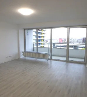 Wohnbereich - Wohnung mieten in Ludwigshafen am Rhein - Gemütliche 1-Zimmer-Wohnung in zentraler Lage von Ludwigshafen