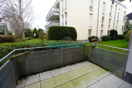 Terrasse mit Ausblick - Wohnung mieten in Bad Neuenahr-Ahrweiler - Ruhige Terrassenwohnung mit Blick ins Grüne und Einbauküche! Frei ab 01.11.24