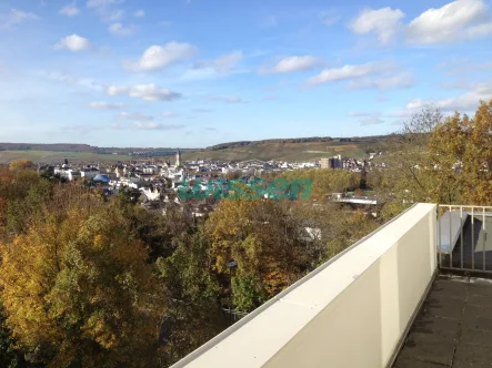 Aussicht 7 - Wohnung kaufen in Bad Neuenahr - Ahrweiler - Dachgeschosswohnung mit herrlichem Blick über Bad Neuenahr