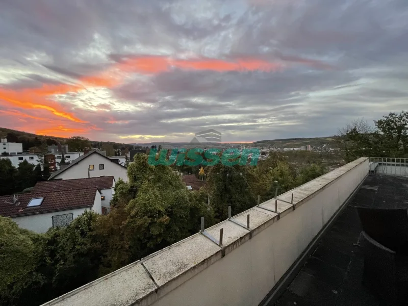 IMG_0434 - Wohnung kaufen in Bad Neuenahr - Ahrweiler - Dachgeschosswohnung mit herrlichem Blick über Bad Neuenahr