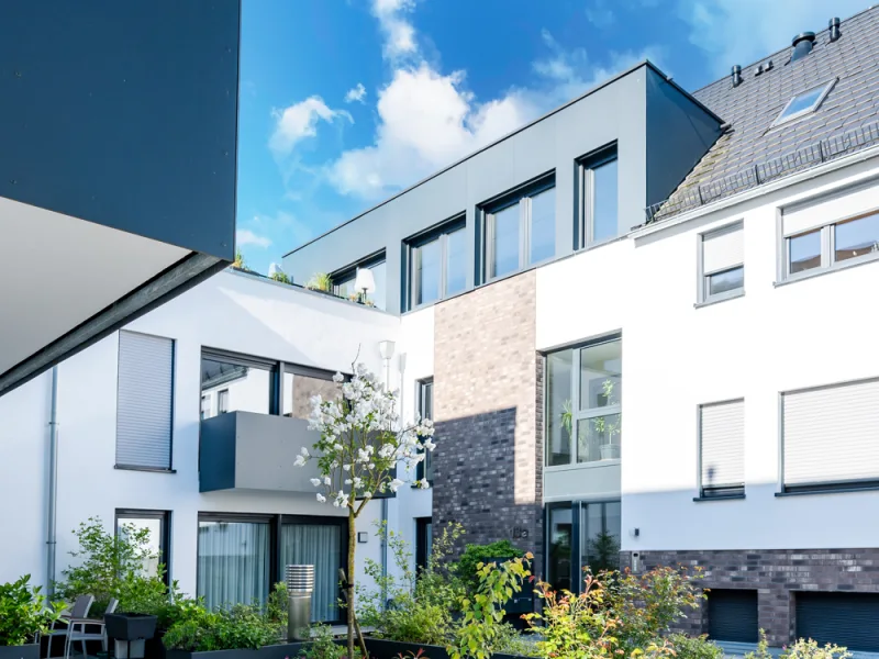 Hausansicht - Wohnung kaufen in Mainz / Drais - Draiser NEUBAU-Wohnung, ruhig gelegen, mit großer Terrasse, Energieeffizienz A+ und inkl. TG-Platz