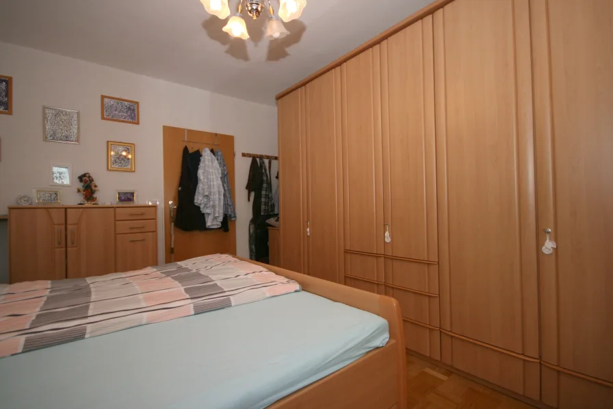 Schlafzimmer (Bild 03)