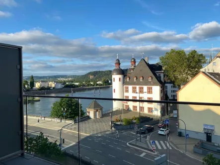 5 - Wohnung mieten in Koblenz - Praktisch geschnittene, klimatisierte Maisonettewohnung in zentraler Stadtlage!