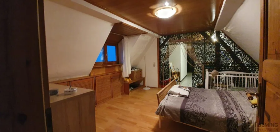 1 - OG Schlafzimmer