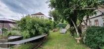 WE 1 Gartenansicht und Hinterausgang