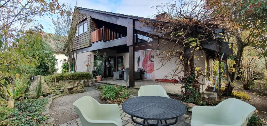 Terrasse - Haus kaufen in Mettenheim - HEMING-IMMOBILIEN -  Architektenhaus in toller Lage