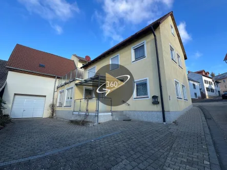  - Haus kaufen in Sörgenloch - HEMING-IMMOBILIEN -  Wohnhaus mit Scheune im Ortskern von Sörgenloch