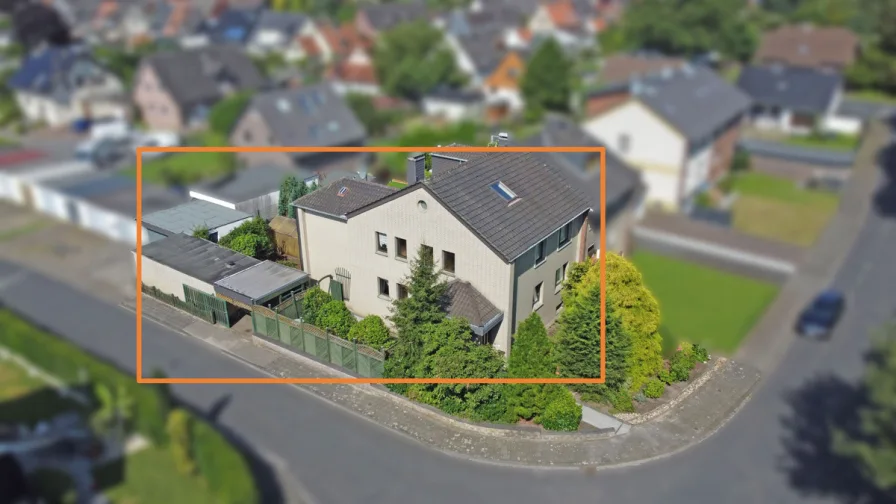 Drohnenaufnahme - Haus kaufen in Voerde - Charmantes Zweifamilienhaus mit hohem Potenzial in Voerde zum Verkauf!