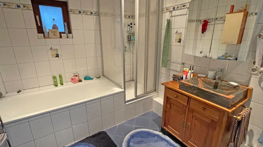 Badezimmer EG