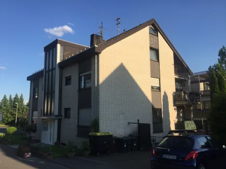 Aussenansicht - Wohnung mieten in Eitorf - EITORF, schöne 3-Zimmerwohnung, ca. 70 m² Wfl., Balkon, zentrale Lage, Keller, Gäste-WC + Stellplatz