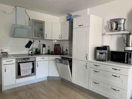 Ansicht Küche - Wohnung mieten in Bonn / Holzlar - BONN HOLZLAR, schönes Apptm. im Erdgeschoss im Mehrfam.Haus, ca. 42 m² Wfl, Balkon, Stellpl., Keller