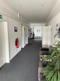 Flur OG3 - Büro/Praxis mieten in Völklingen - Moderne Bürofläche mit Stellplätzen in verkehrsgünstiger Lage