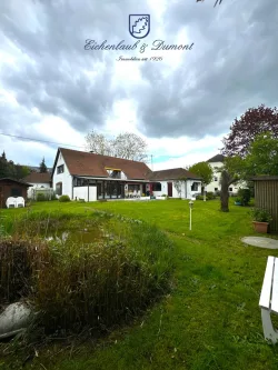 Gartenansicht - Haus kaufen in Rehlingen-Siersburg - Freistehendes 1-2 Familienhaus, mit tollem Garten, Doppelgarage + Stellplätzen