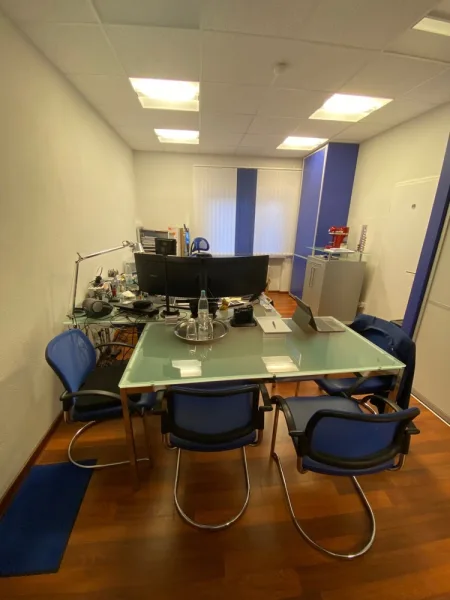 Büro