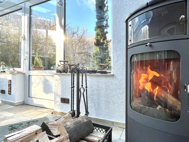 Wintergarten - Haus kaufen in Werne - Großzügiger Hof mit liebevollem Garten und gewerblicher Fläche