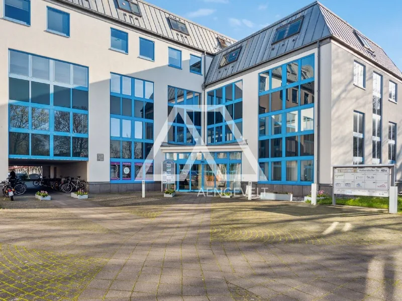 Eingang - Büro/Praxis mieten in Magdeburg - Büroflächen in modernem Bürokomplex - provisionsfrei