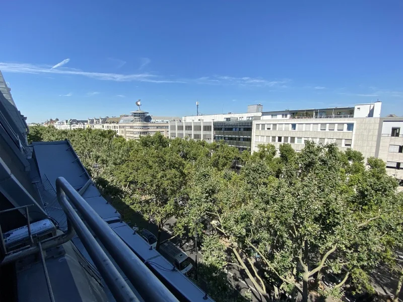 Blick von Balkon Dachgeschoss