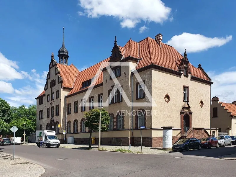 kurz - Zinshaus/Renditeobjekt kaufen in Zerbst - Historisches Gewerbeobjekt in idealer und zentraler Lage in Zerbst