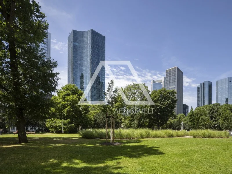 SKYPER I Ansicht außen - Büro/Praxis mieten in Frankfurt am Main - Moderner Wolkenkratzer und herrschaftliche Bürovilla mit großem Balkon