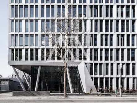 Außenansicht - Büro/Praxis mieten in Frankfurt am Main - GREEN BUILDING in 1. Reihe des Bankenviertels!