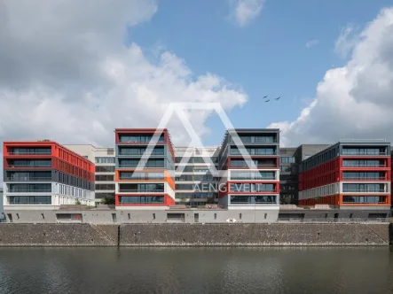 Außenansicht - Büro/Praxis mieten in Frankfurt am Main - Innovatives Bürogebäude am Mainufer mit Skyline-Blick - The Docks