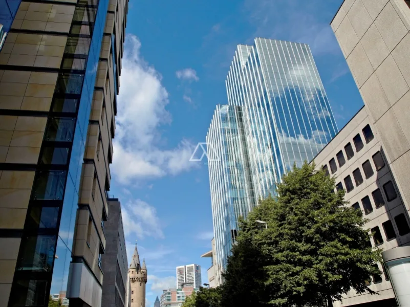 Außenansicht3 - Büro/Praxis mieten in Frankfurt am Main - Modernes Hochhaus im Herzen der City