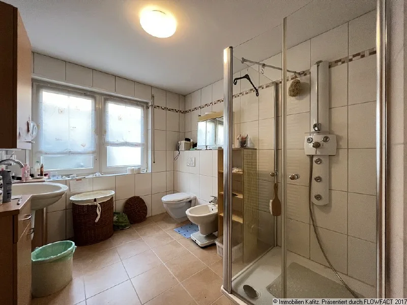 Badezimmer im OG Haus-Nr 4