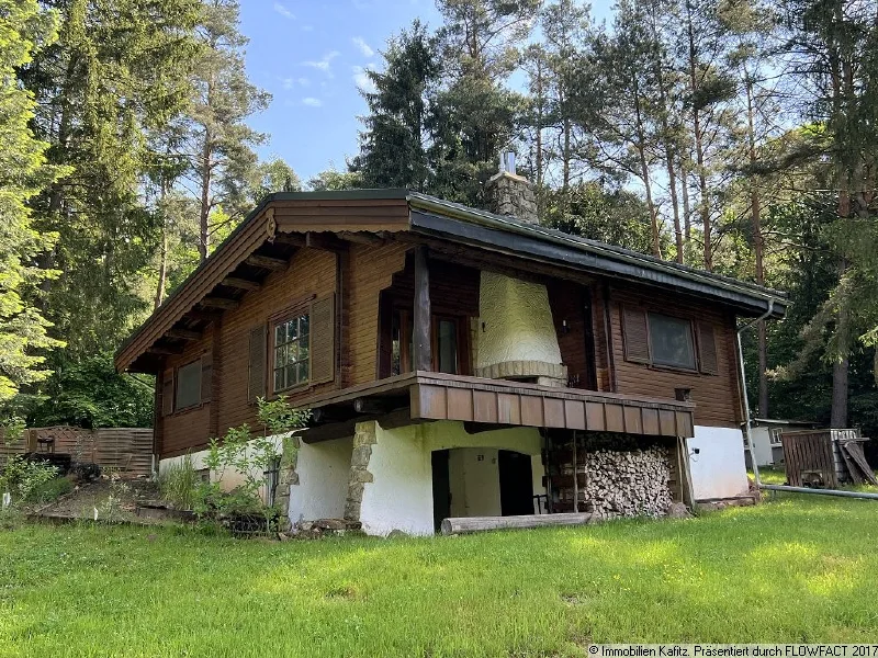 Gartenansicht - Haus kaufen in Kaiserslautern - Traumhaftes Wohnhaus für Naturliebhaber