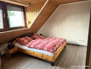 Schlafzimmer DG