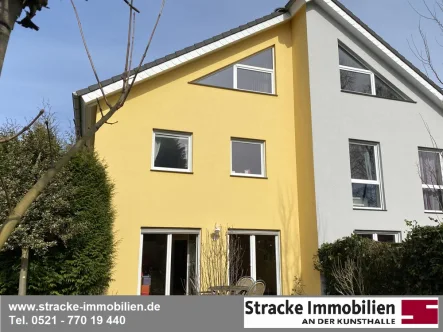 Gartenansicht - Haus kaufen in Bielefeld - Attraktives Haus in attraktiver Lage!