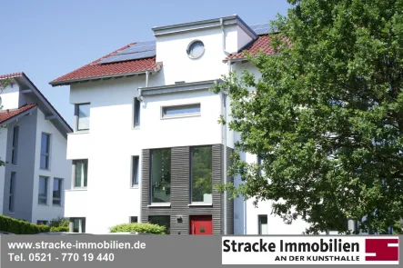 Vorderansicht - Wohnung kaufen in Bielefeld - Super-Penthouse: Eigener Aufzug + Luftwärmepumpe!