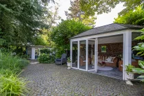 Wintergarten Pavillion mit Gerätehaus