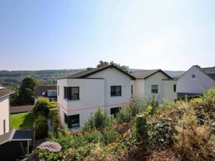 Titelbild - Wohnung kaufen in Herdecke - Barrierearme Luxuswohnung mit Wellnessoase und Blick ins Grüne