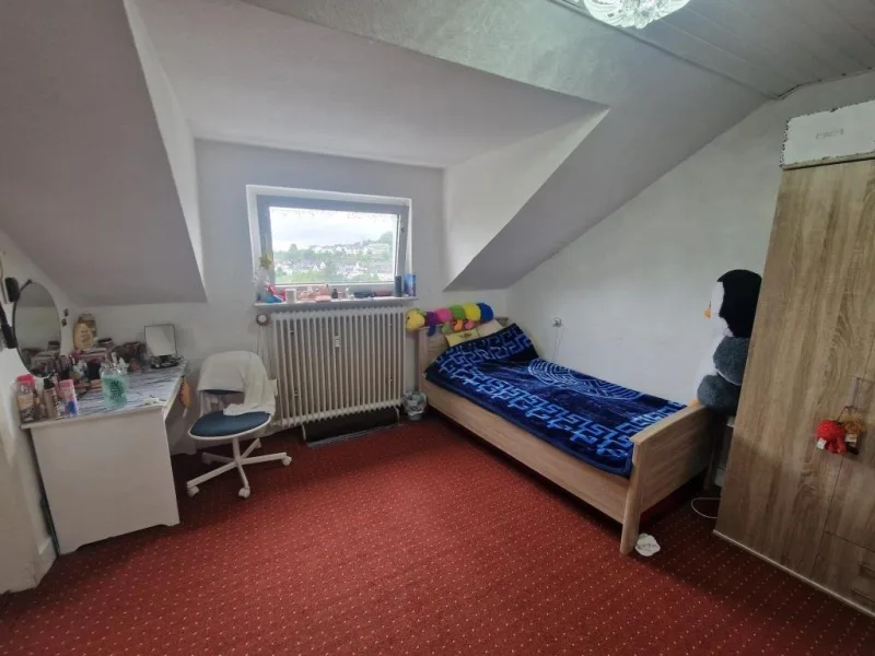 Wohnzimmer (DG rechts)