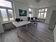 Büro 8