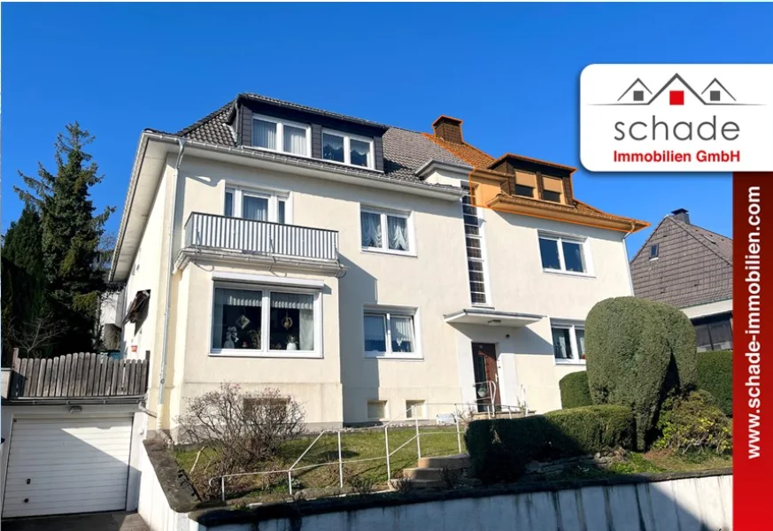 Außenansicht - Wohnung kaufen in Lüdenscheid - SCHADE IMMOBILIEN - Wohnen in stadtnaher Lage - 2-Zimmer-Eigentumswohnung im Dachgeschoss!