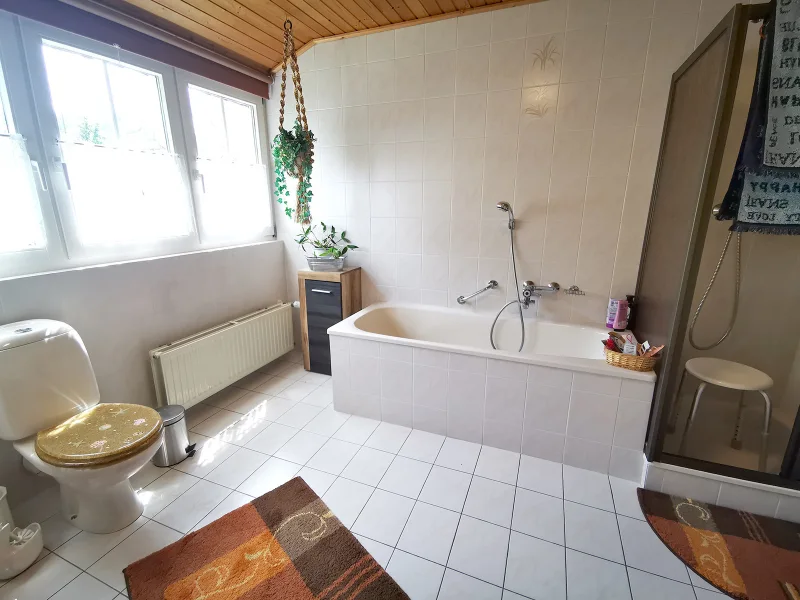 Badezimmer DG