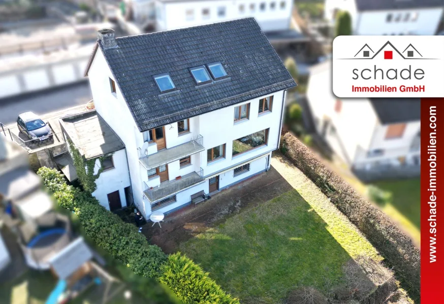 Beispiel Publikation-rot-2022 - Haus kaufen in Altena - SCHADE IMMOBILIEN - Platz für die große Familie! Zweifamilienhaus in ruhiger Lage & Weitblick!