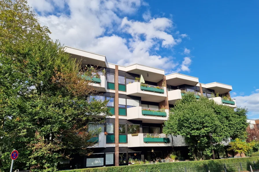 Hausansicht - Wohnung kaufen in Korschenbroich / Kleinenbroich - mit sonnenverwöhntem Balkon und Aufzug