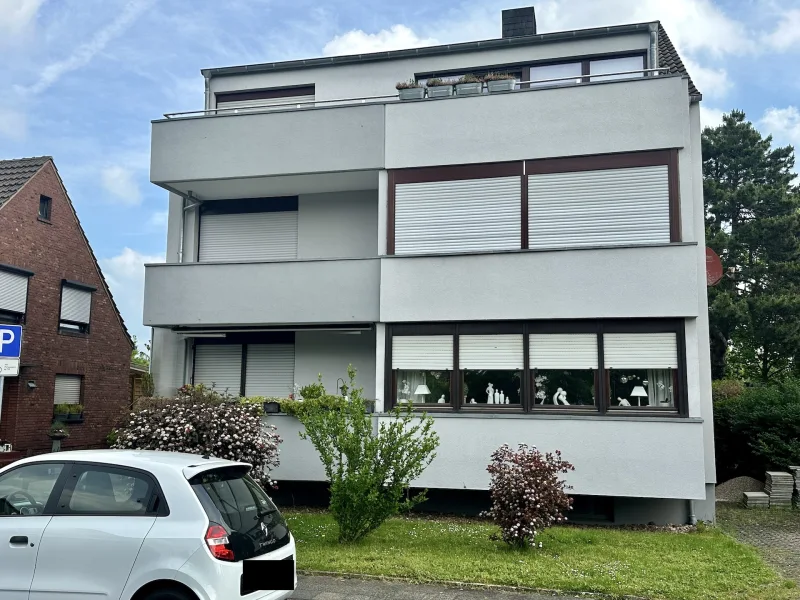 Straßenansicht - Wohnung mieten in Kamp-Lintfort - RESERVIERT - Sonnige 2 Zimmerwohnung mit Balkon und Garage!