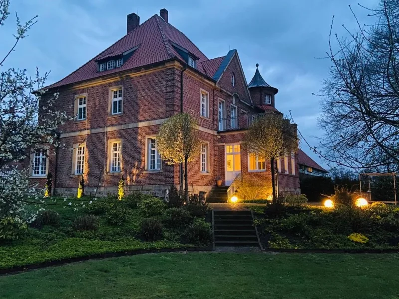 Gutshof zwischen Osnabrück und Bremen - Haus kaufen in Osnabrück - 100 ha Gutshof mit Eigenjagd zu verkaufen