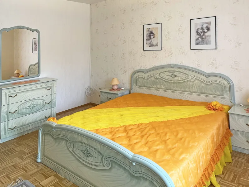 Schlafzimmer EG 