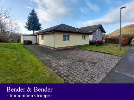 www.bender-immobilien.de - Haus kaufen in Windeck / Dattenfeld - *RESERVIERT* Solider Bungalow in ruhiger Wohnlage mit großzügigem Grundstück in Windeck!