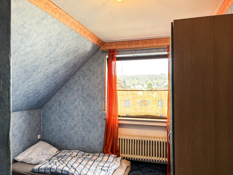 2. Schlafzimmer OG