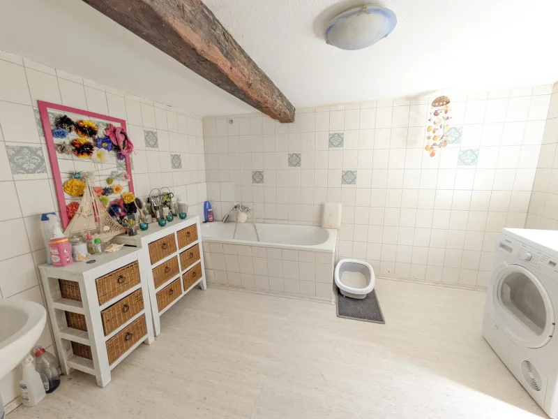 Badezimmer 1. Wohnung OG