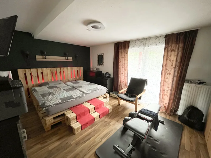 Schlafzimmer EG