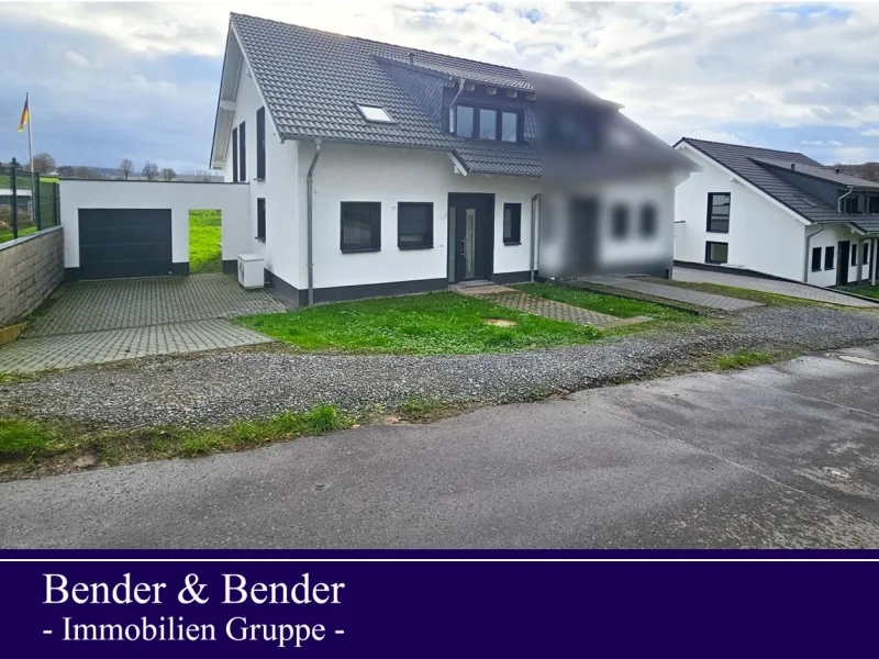 www.bender-immobilien.de - Haus kaufen in Windeck / Eulenbruch - Traumhaftes Wohnen in familienfreundlicher Lage! Attraktive "Neubau" Doppelhaushälfte mit Garten!