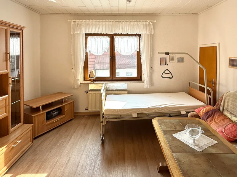 OG Schlafzimmer (1)