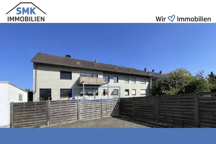 Titelbild - Wohnung mieten in Schloß Holte-Stukenbrock - Ideal für's junge Glück: Gemütliche 3-Zimmer-Wohnung mit Balkon!