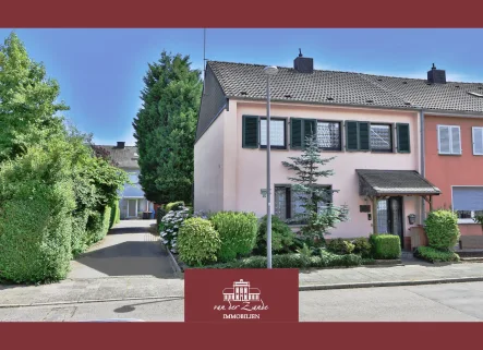 Herzlich Willkommen! - Haus kaufen in Krefeld -  Einfamilienhaus mit Garage und idyllischem Garten in ruhiger Lage . Krefeld-Fischeln